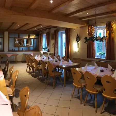 Oberamer Hof Szálloda